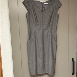 Calvin Klein Gray V-Neck Cocktail Midi Dress